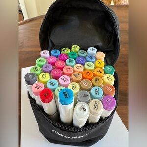 Ohuhu Alcohol Markers Brush and Broad Tip. 44 dual pens with zip carrier.